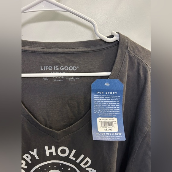 NWT Life Is Good Happy Holidays V-Neck Long Sleeve - Picture 3 of 10
